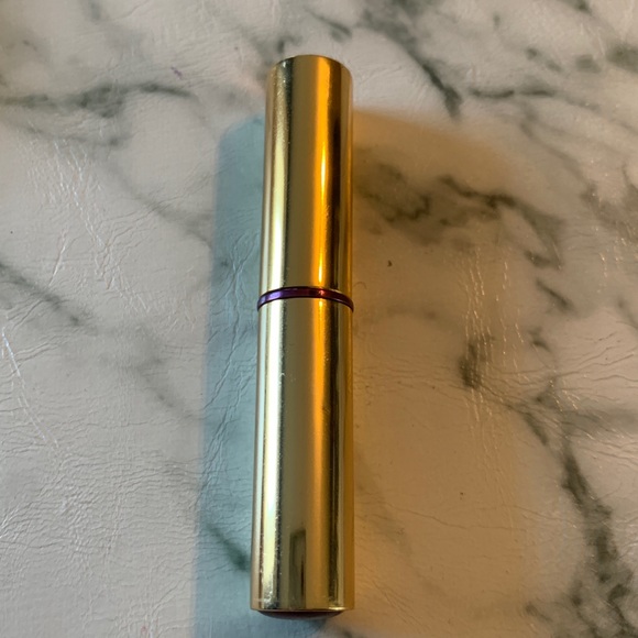 YSL Gloss Volupte Vintage Slim Lipstick 8 - Picture 3 of 4